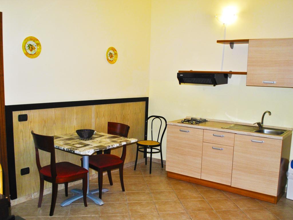 Red Hotel Sant'Elia Sant'Agata di Militello Room photo